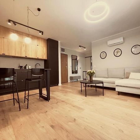 Finezja Apartment With Private Parking Torun Exterior foto